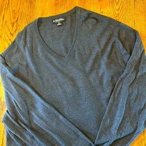 Men’s sweater